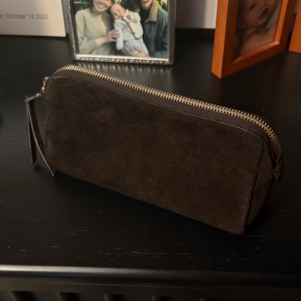 Madewell suede pouch NWOT